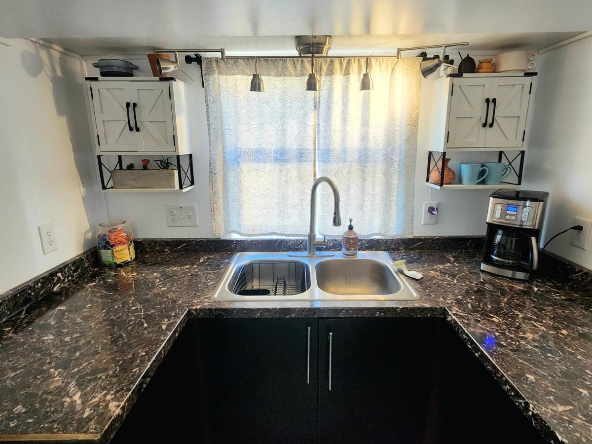 Tiny Home Hot Tub Colorado City Exterior foto